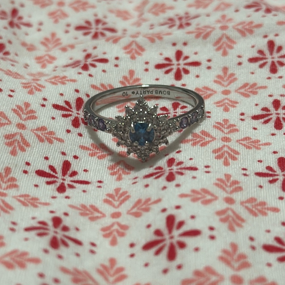 Blue and purple ring